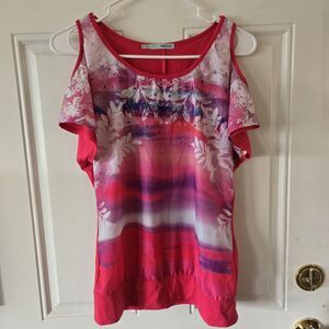 Maurices Cold Shoulder Summer Top Pink Shirt Women's Size Small Tropical Sunset